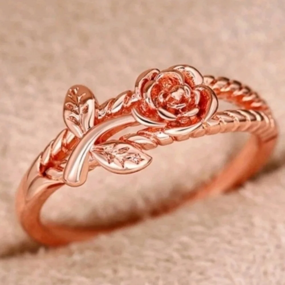 Lovely Rose Golden Intricate Detailed Rose Floral Ring